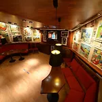 伯格酒店 4*