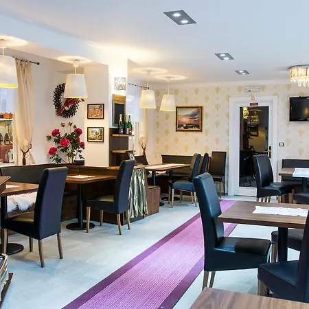 Hotel Berg 4*